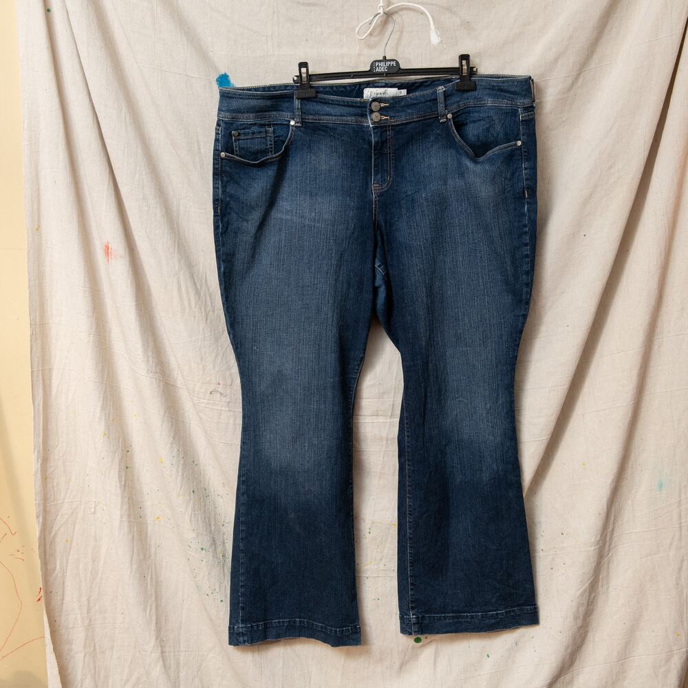 Torrid Perfect Mid Rise Flare Jeans Women's 26 Dark Wash Denim Classic